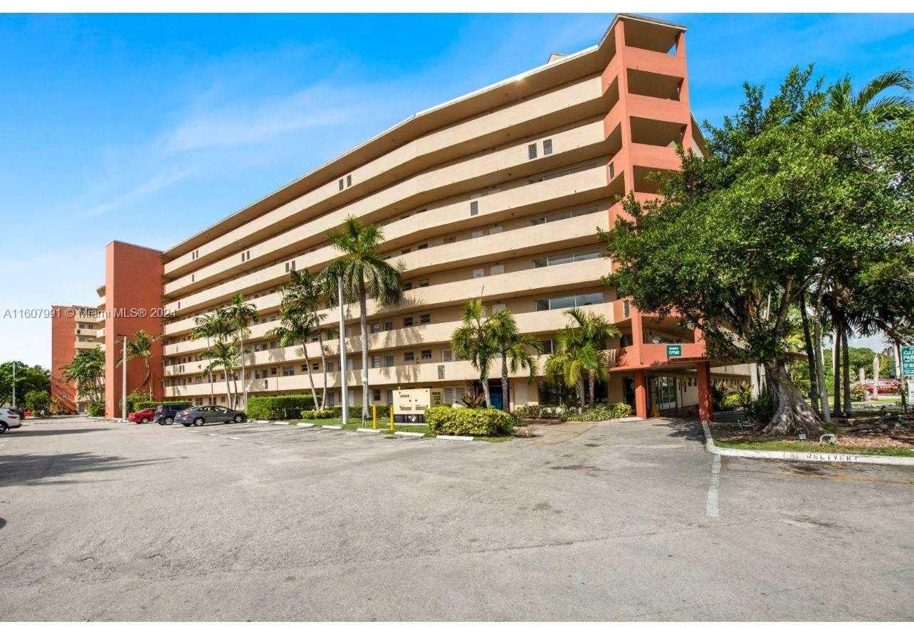 1750 191st ST 829, Miami, Condo,  for sale, Phoenix Realtors LLC